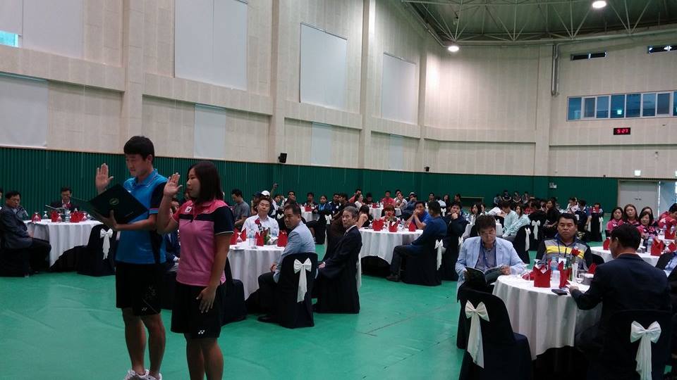 選手宣誓はパクキュチョルとキムエーギョン。ともにアジア競技大会の代表であり、韓国チームの中心選手。